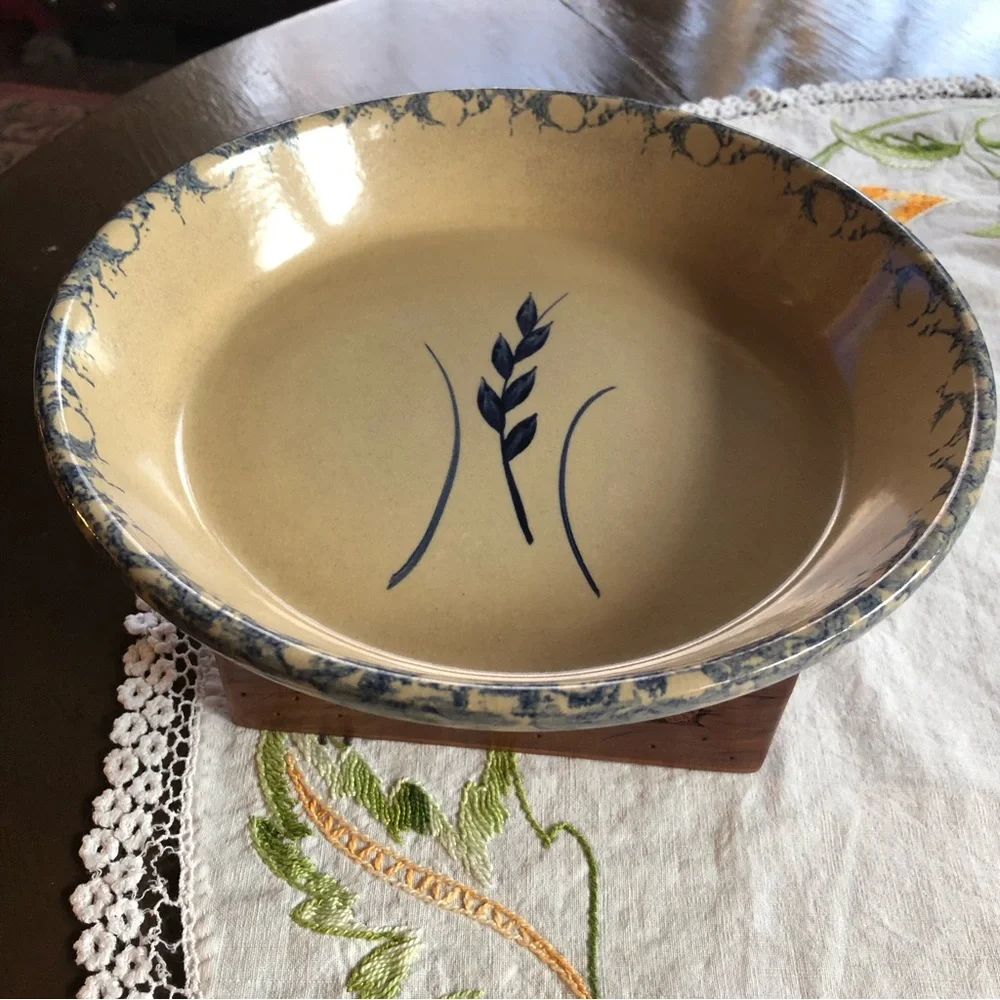 Vintage Robinson Ransbottom Yellowware Pie Dish Wheat Pattern 9.5